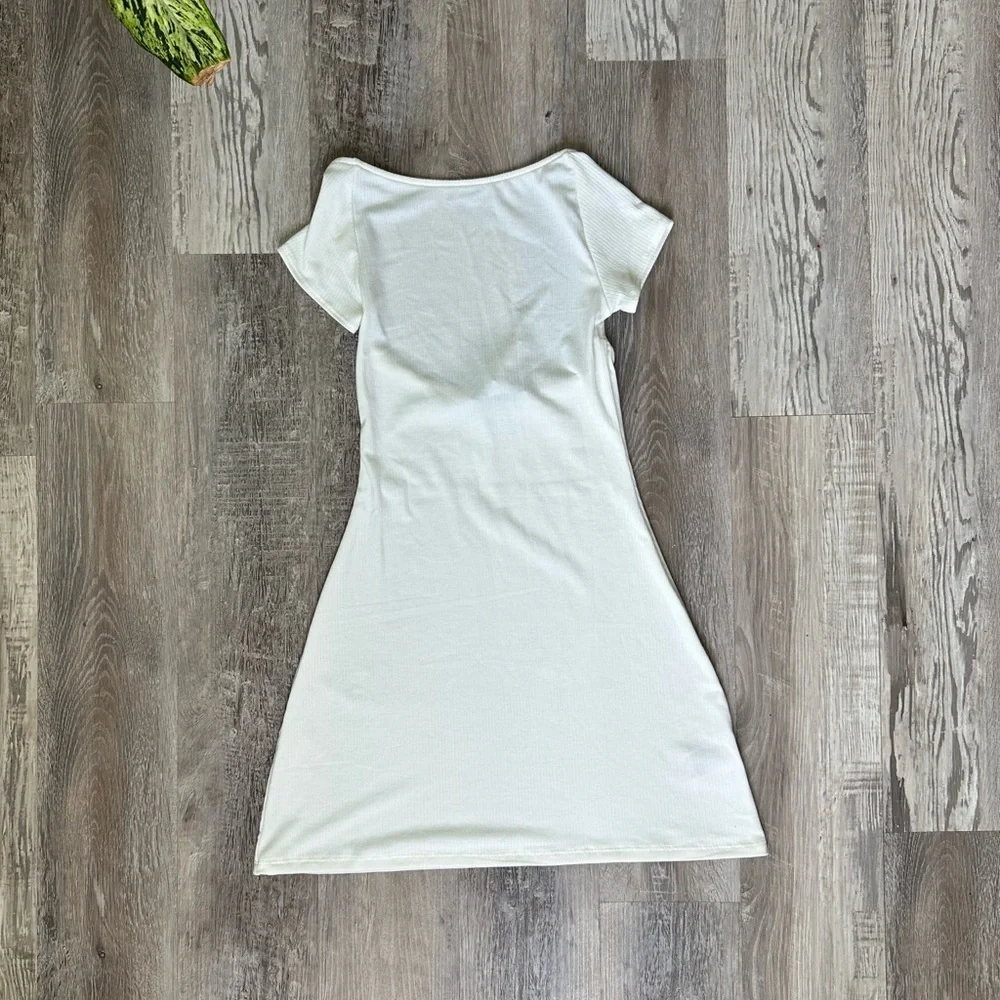 Urban Outfitters Nadia Fitted dress - Picture 2 of 4
